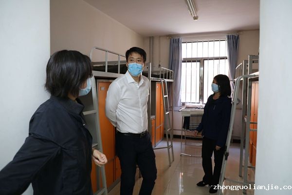 2020-05-18海淀区副区长梁爽来我校视察指导+(18)_副本.jpg